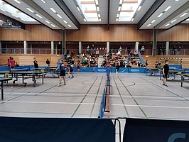 Blick auf die Tribüne